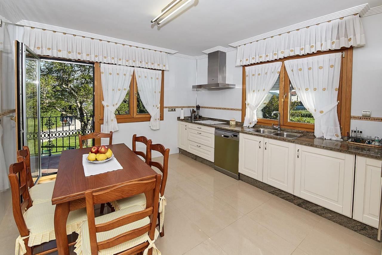 Alojamiento Extrahotelero Casa Ernestina Castillo  ภายนอก รูปภาพ